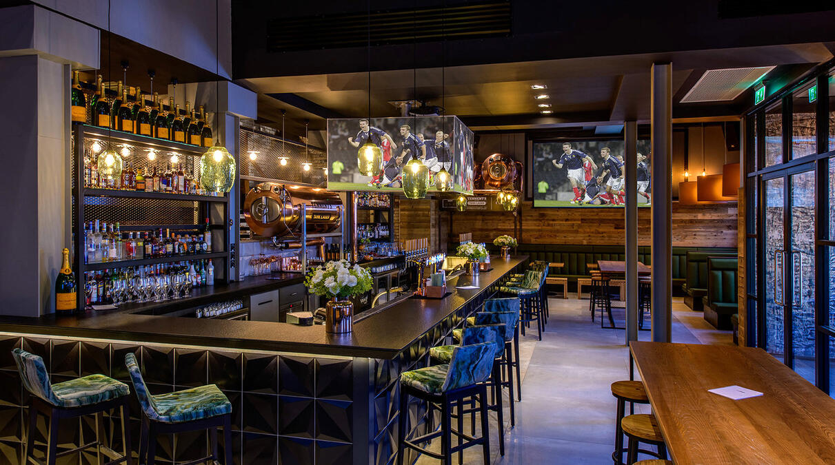 College Bar - Aberdeen